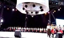 综艺台在线直播观看,笑料百出，精彩纷呈