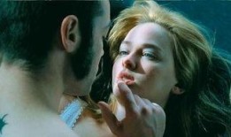 阴齿在线观看,揭秘神秘齿痕背后的惊悚故事