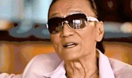 谢霆锋爆料四哥视频播放,揭秘娱乐圈不为人知的一面