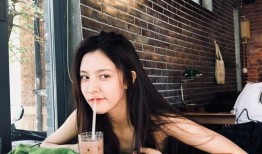 宋妍霏爆料弟弟是谁啊视频,弟弟身份曝光，背后故事引关注