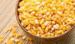 农村玉米爆料视频播放,揭秘农村玉米爆笑视频背后的故事