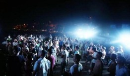 吃瓜娱乐背景音乐,揭秘热门娱乐背景音乐背后的故事