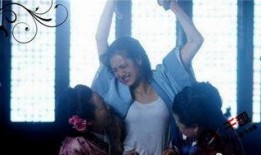女子宫刑视频在线观看,女子宫刑视频曝光，揭秘古代残忍刑罚
