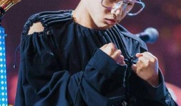 华晨宇老友爆料视频,独家爆料背后的故事与情感